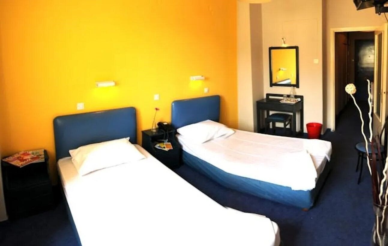 Панорама Soho 2*